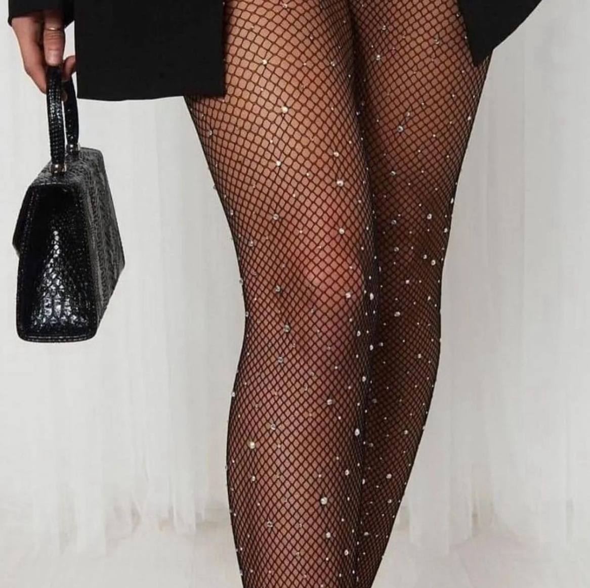 فیشنت نگینی